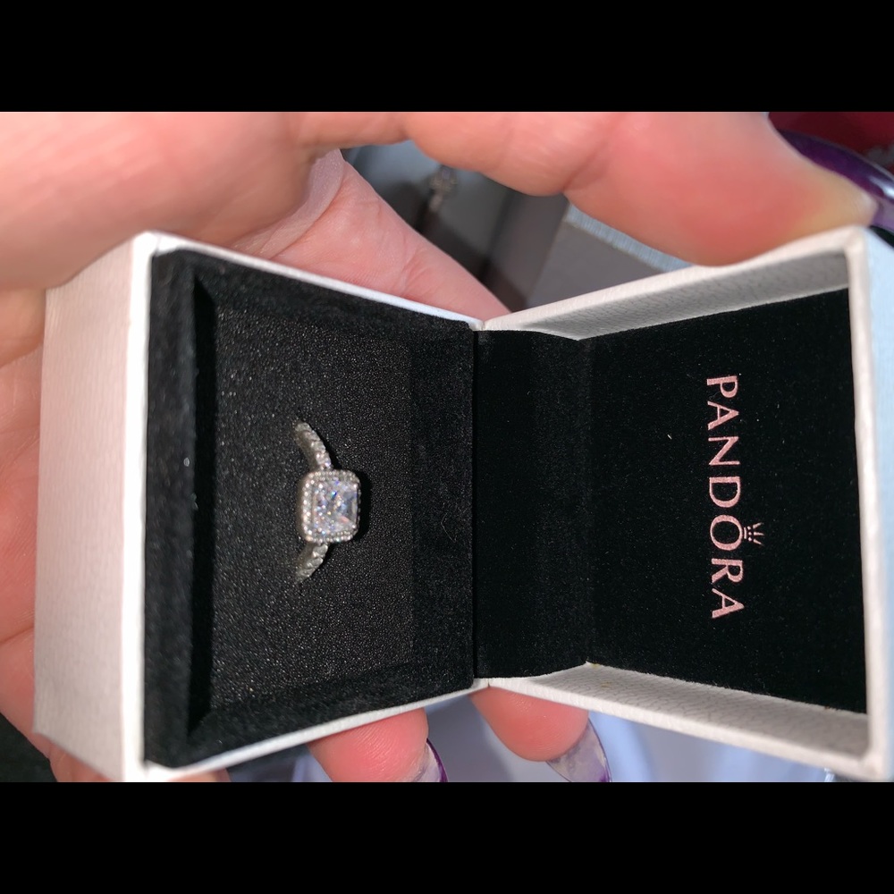 Pandora ring